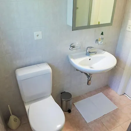 Daire Les Arolles By Interhome Crans-Montana