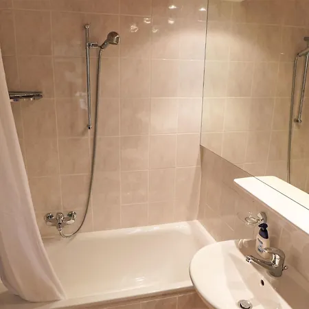 Apartmán Les Arolles B12 By Interhome Crans-Montana