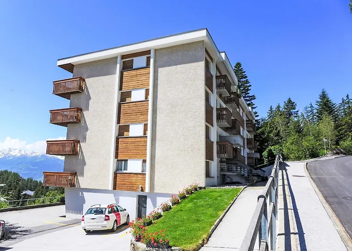 Апартаменты Les Arolles B12 By Interhome
