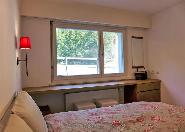 Апартаменты Les Arolles B12 By Interhome